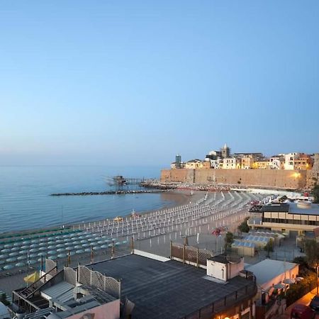 La Finestra Sul Castello B&B Termoli Buitenkant foto