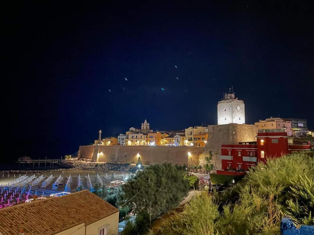 La Finestra Sul Castello B&B Termoli Buitenkant foto