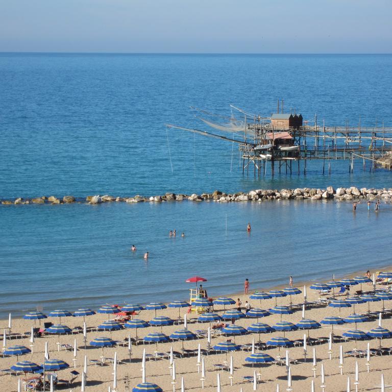 La Finestra Sul Castello B&B Termoli Buitenkant foto